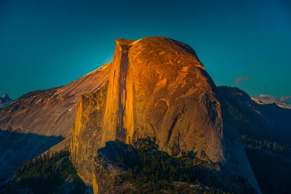 National Park Yosemite Half Dome lit by Sunset Light Glacier Poi — Stock Photo, Image