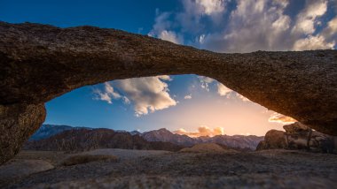 Torna Arch Alabama Hills
