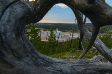Grand Prizmatik yellowstone Milli Parkı