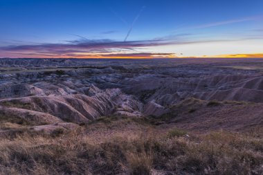 gün batımında Badlands