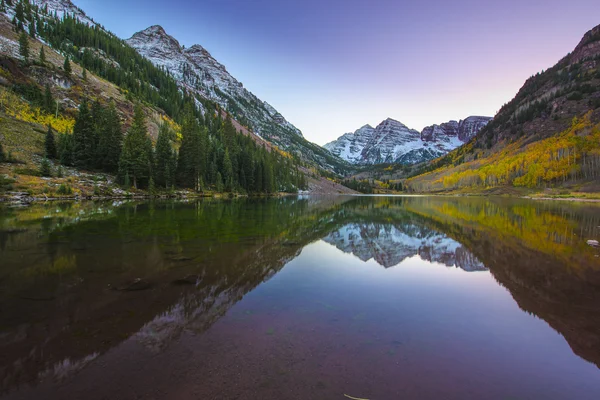Maroon gündoğumu Aspen Colorado çan