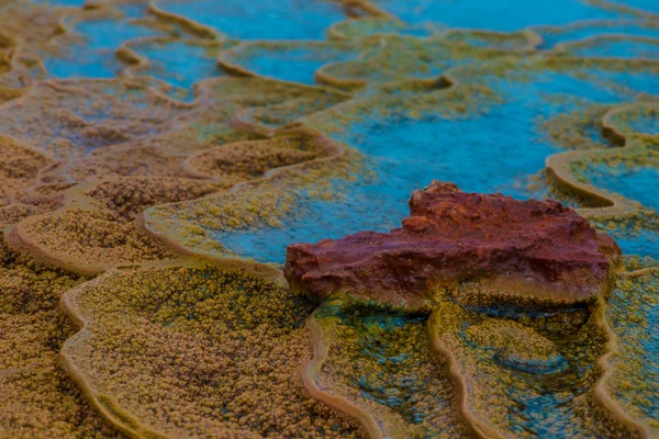 Layers of limestone travertine near the Crystal Geyser Utah Clos — Stock Photo, Image