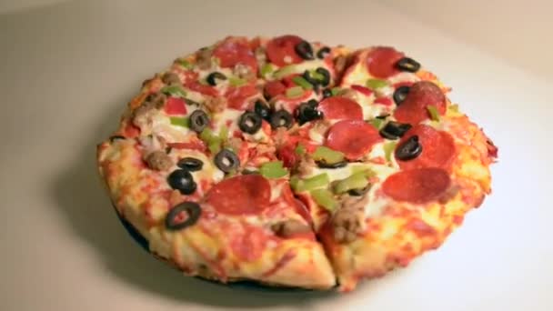 Välsmakande pizza — Stockvideo