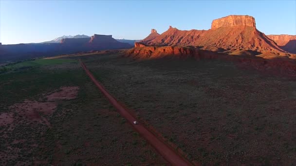 Utah landskap soluppgång över dalen — Stockvideo