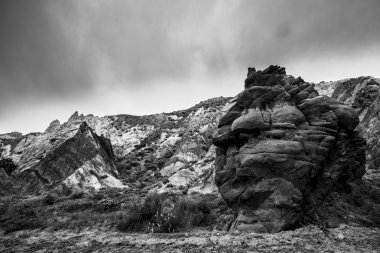 Siyah ve beyaz manzara Utah Cottonwood kanyon yolu