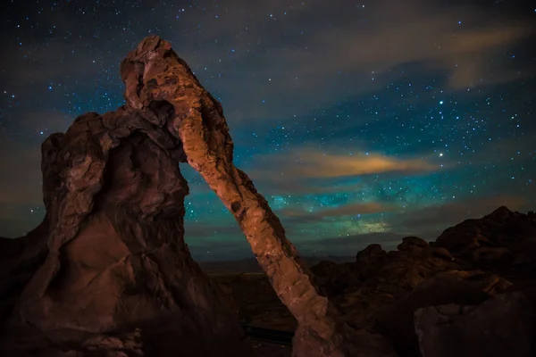 Olifant Rock bij nacht Valley of Fire Nevada — Stockfoto