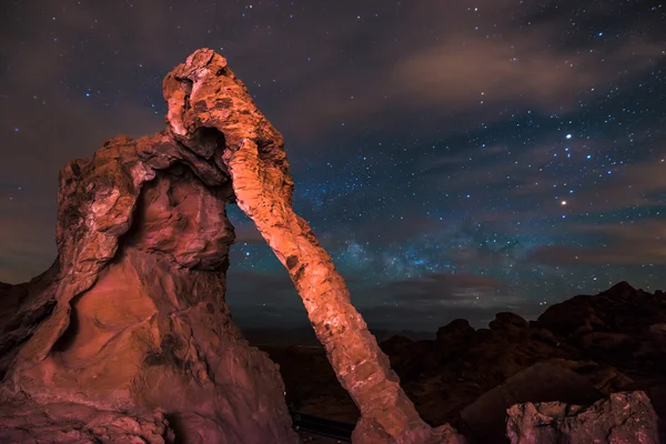 Elephant Rock à noite Valley of Fire Nevada — Fotografia de Stock