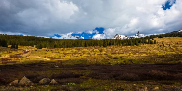 Cross Mountain ödla Head Peak Colorado Rocky Mountains landskap — Stockfoto