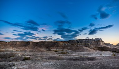 Badlands Ulusal Park Güney Dakota sonra günbatımı tıp kök T