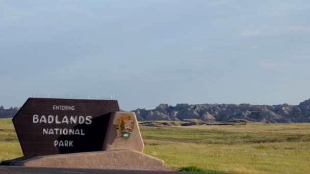 Signo del Parque Nacional Badlands — Vídeos de Stock