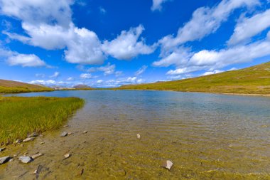 Üstünde tepe-in bağımsızlık Pass Colorado buzul Gölü