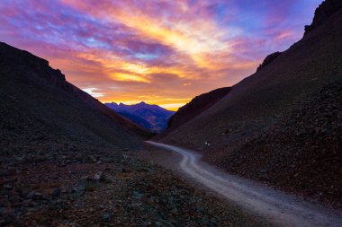 Güneş battıktan sonra Ophir Pass 