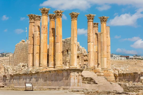 Artemistemplet i Jerash i Jordan — Stockfoto