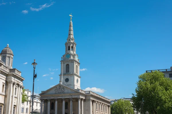 Kilisesi, St Martin's alan içinde Londra Trafalgar Squi yakınındaki — Stok fotoğraf