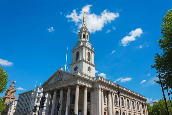 Kilisesi, St Martin's alan içinde Londra Trafalgar Squi yakınındaki — Stok fotoğraf