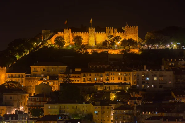 St George Castel Lizbon gece görünümü