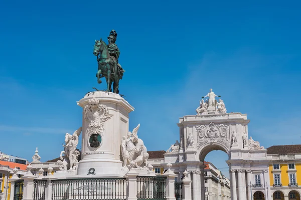 Commerce Square ve Kral Jose Lizbon Portekiz heykeli — Stok fotoğraf