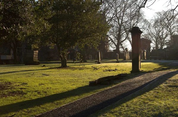 Φως Του Ήλιου Ταφόπλακες Νεκροταφείων Στο Greyfriars Εδιμβούργο — Φωτογραφία Αρχείου