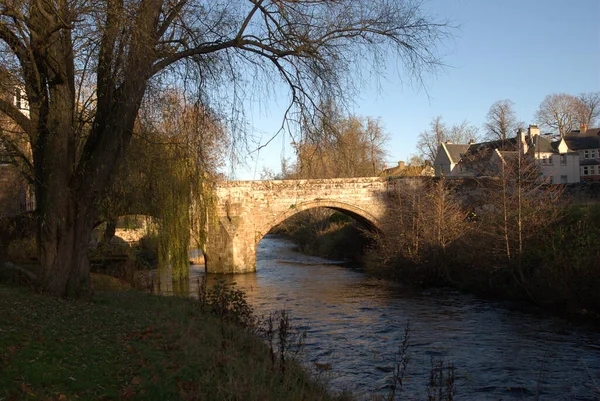 Canongate Ponte Século Ponte Arqueada Sobre Água Jed Início Manhã — Fotografia de Stock