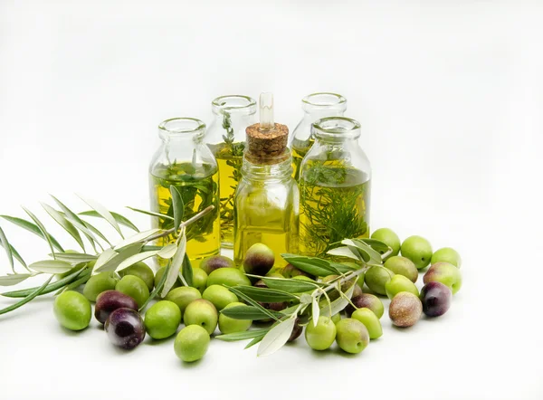 Olio extra vergine di oliva — Foto Stock