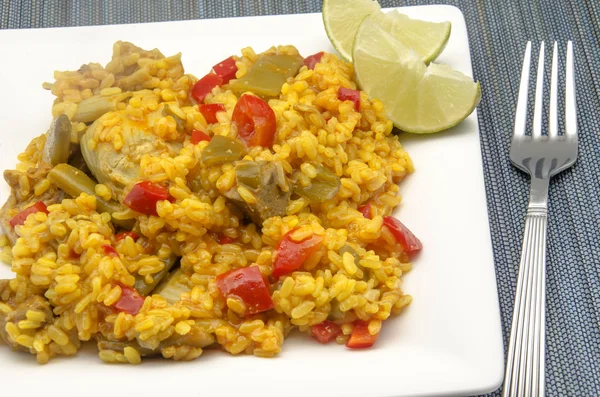 Rice with meat and vegetables — Stock Photo, Image