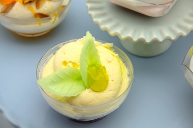 Köpük soğuk krem şanti