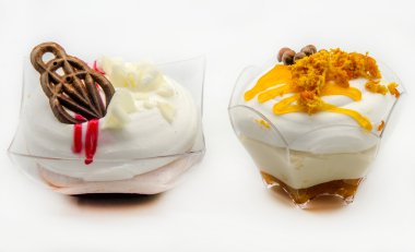 Köpük soğuk krem şanti