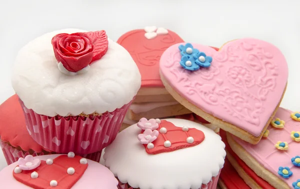 Smör cookiesn och cupcake — Stockfoto