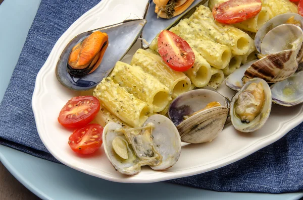 Macaroni carbonara — Stockfoto