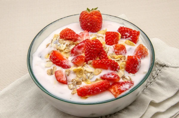 Grädde efterrätt yoghurt — Stockfoto