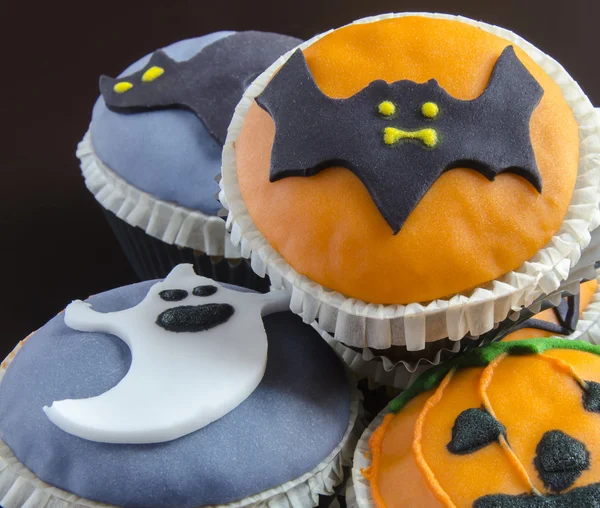 Halloween cupcakes — Stock Photo, Image