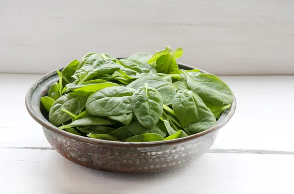 Fresh spinach — Stock Photo, Image