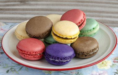 paris macarons
