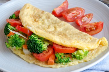 Sebze ile sağlıklı omlet