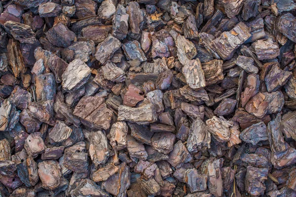 Ağaç kabuğu malç