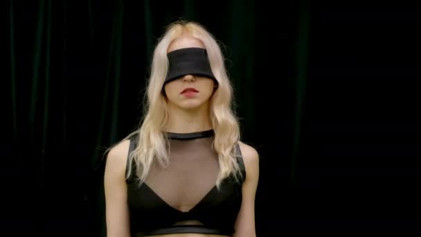 Attractive sectarian in blindfolded trance. Blind woman meditation sects. Bdsm. — Stock Video