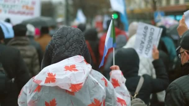 Demonstrasi Khabarovsk pro Furgal. Menjijikkan kota Rusia. Orang yang berlawanan — Stok Video