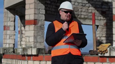 İnşaat mühendisi deneyin fikirler bulmak