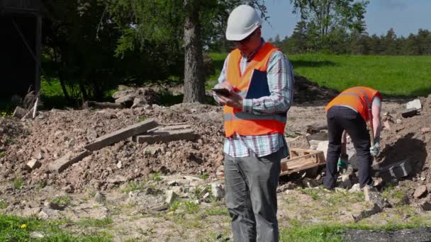 Builder à l'aide de tablette PC — Video