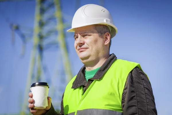 Elektricien ingenieur drinken — Stockfoto