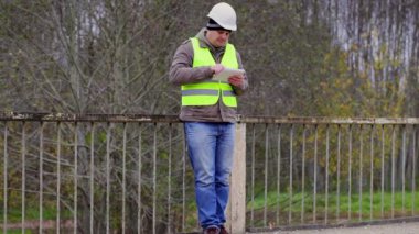 Tablet Pc bölümündeki bilgileri okuduktan mühendisi
