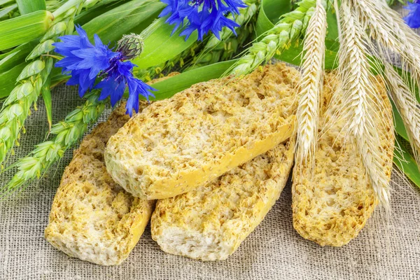 Swedish toasts with with cereal and cornflower — Stock Photo, Image