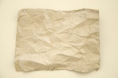 beyaz arkaplanda katlanmış kağıt dokusu