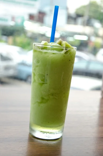 Jus de kiwi — Photo