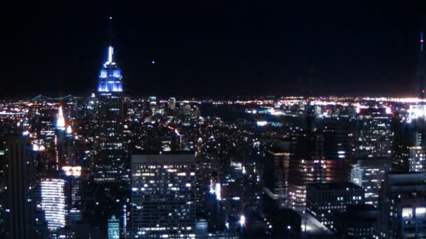 Ciudad de Nueva York Skyline Luces de noche — Vídeo de stock