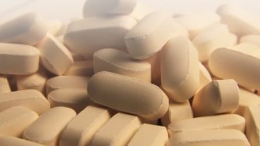 Vitamin Pills Beyaz Dönen