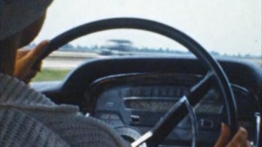 Araba Sürmek (Arşiv 1950'ler)