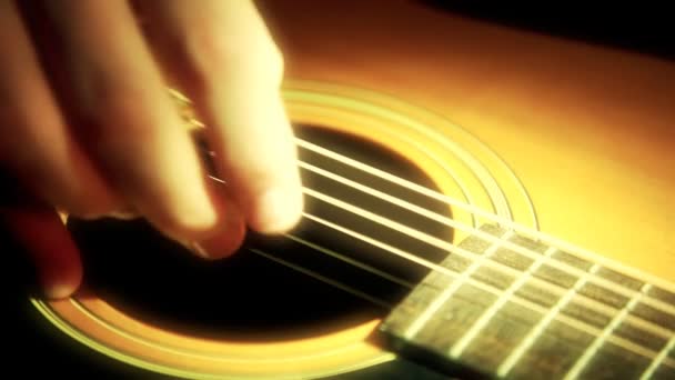 Gitaar spelen (Close-up hand) — Stockvideo