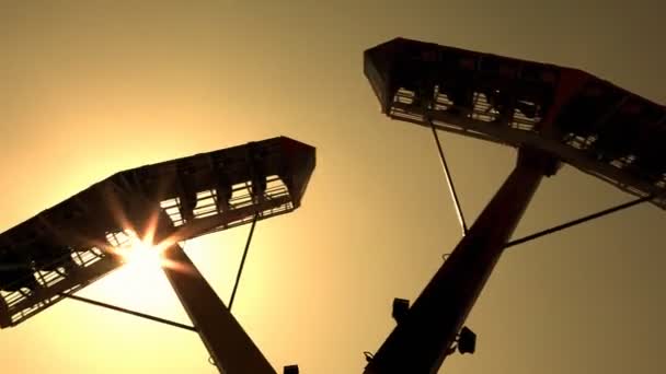 Carnival Ride bij Midway — Stockvideo