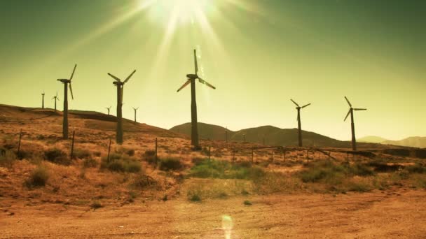 Turbines éoliennes (Silhouette & Ciel ensoleillé ) — Video